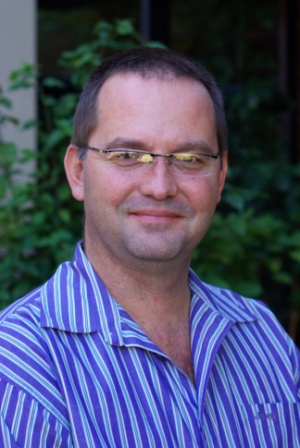 Dr Jaco Botha