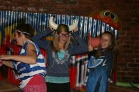 Mez'o-Vrydae-aande Jeug Aksies!